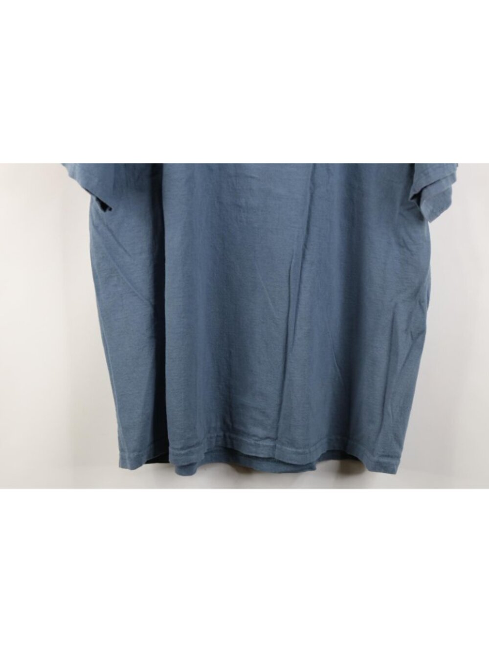 Vintage Mens XL Distressed Crew The Farewell Tour 2004 Cher Band T-Shirt Blue - Picture 12 of 12